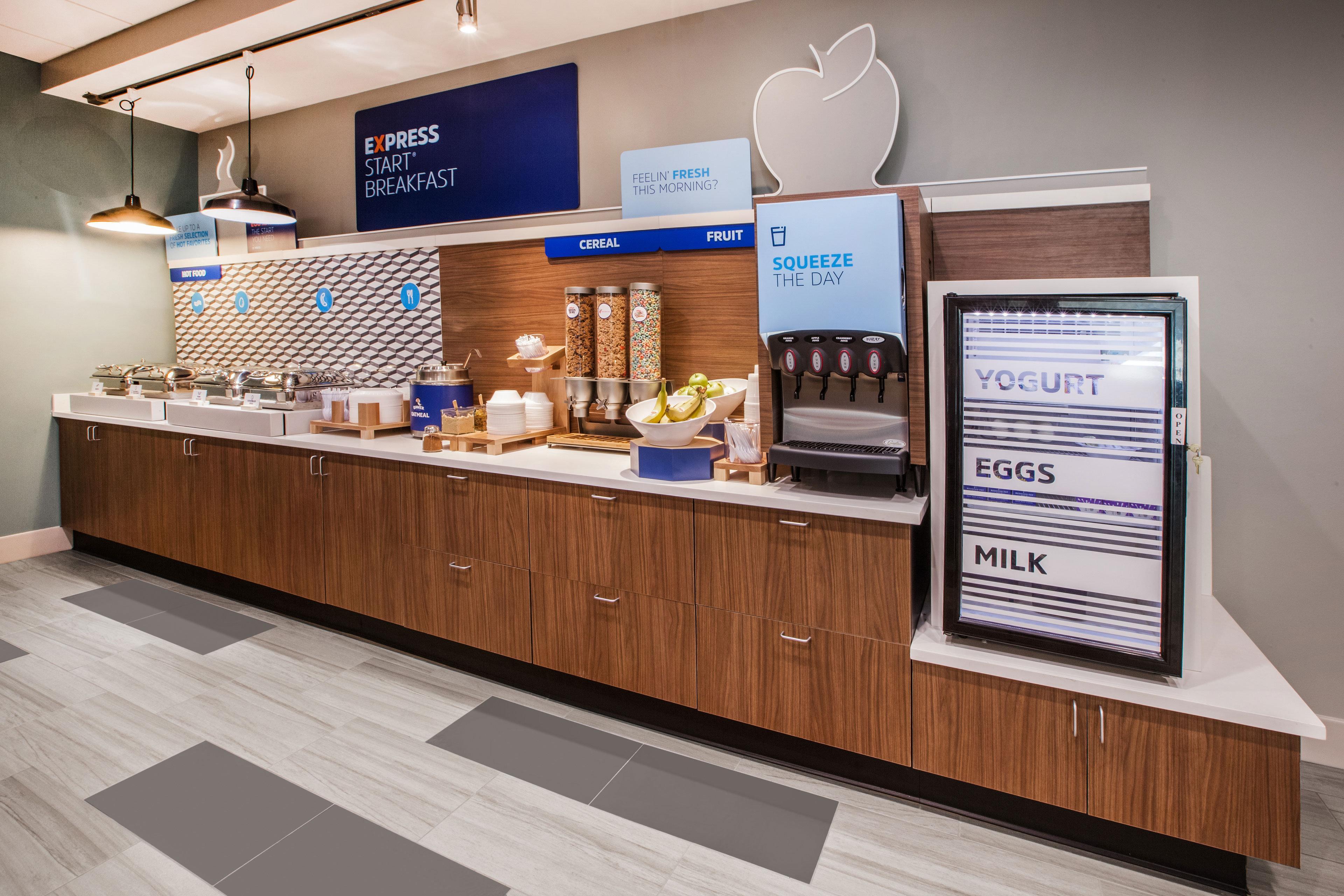 Holiday Inn Express Hotel & Suites Columbus By Ihg Kültér fotó