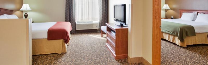 Holiday Inn Express Hotel & Suites Columbus By Ihg Kültér fotó