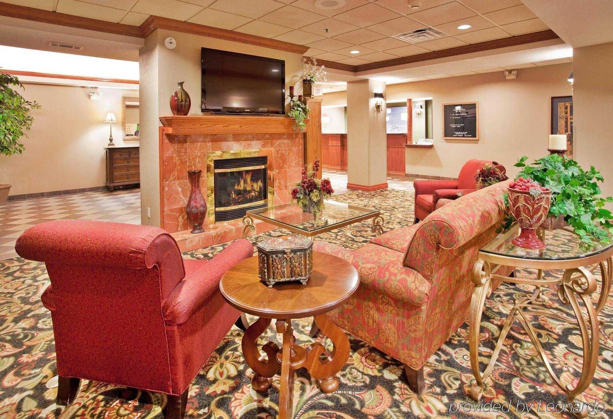 Holiday Inn Express Hotel & Suites Columbus By Ihg Kültér fotó